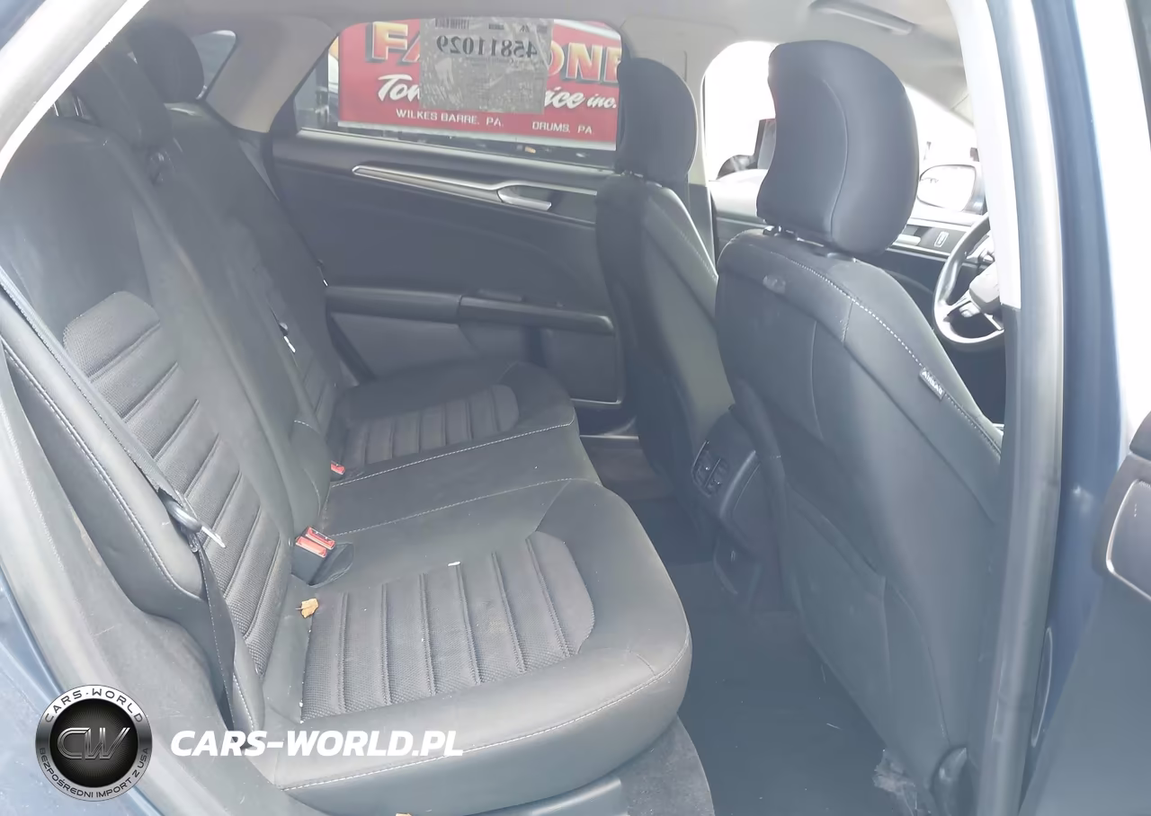 2018 Ford Fusion Se VIN:3FA6P0H71JR179972 - 8