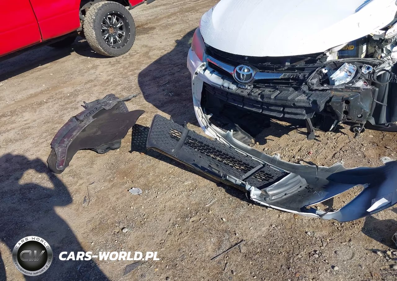 2017 Toyota Camry Se VIN:4T1BF1FK5HU699647 - 12