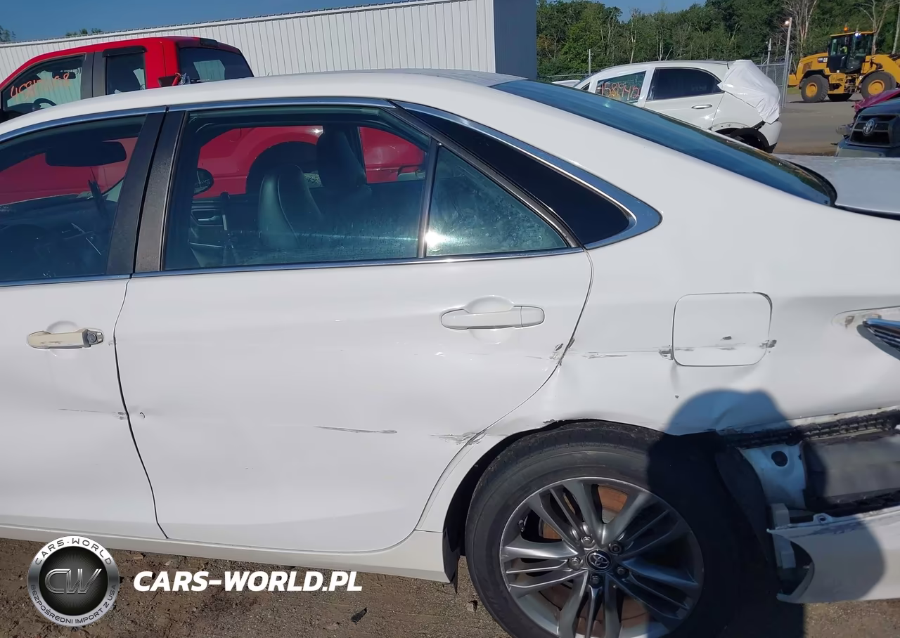 2017 Toyota Camry Se VIN:4T1BF1FK5HU699647 - 21