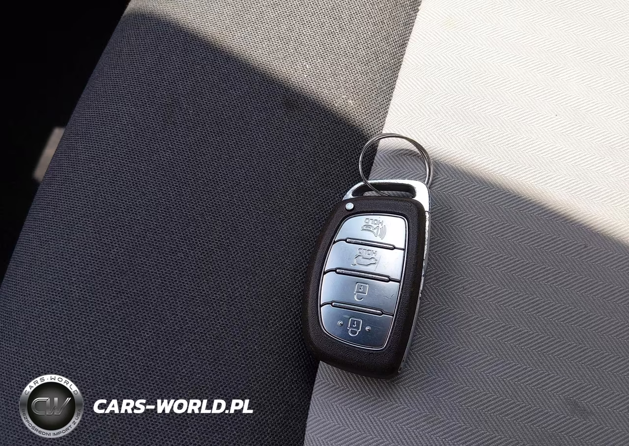 2020 Hyundai Ioniq Hybrid Blue VIN:KMHC65LC4LU218661 - 11