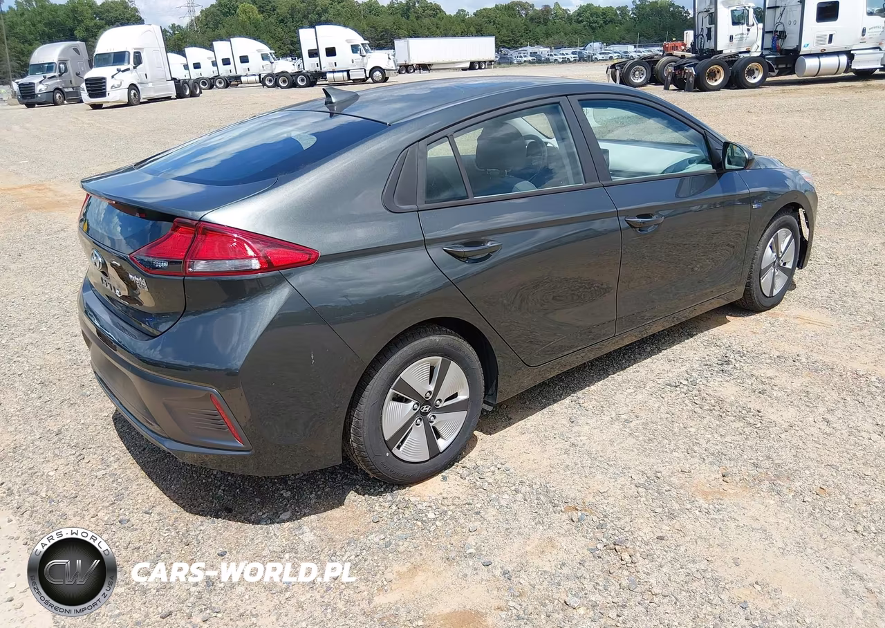 2020 Hyundai Ioniq Hybrid Blue VIN:KMHC65LC4LU218661 - 4