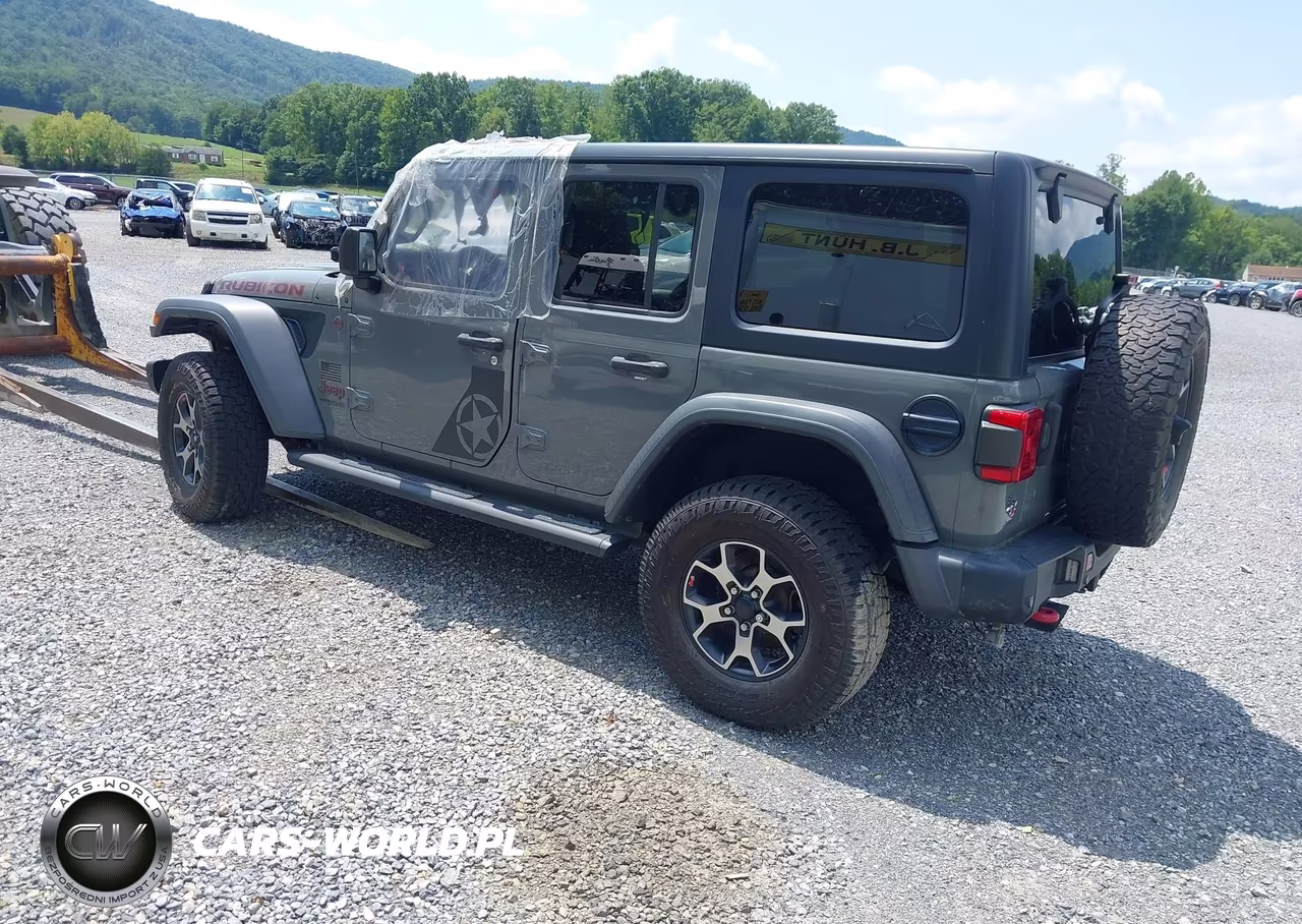 2019 Jeep Wrangler Unlimited Rubicon 4X4 VIN:1C4HJXFNXKW547420 - 3