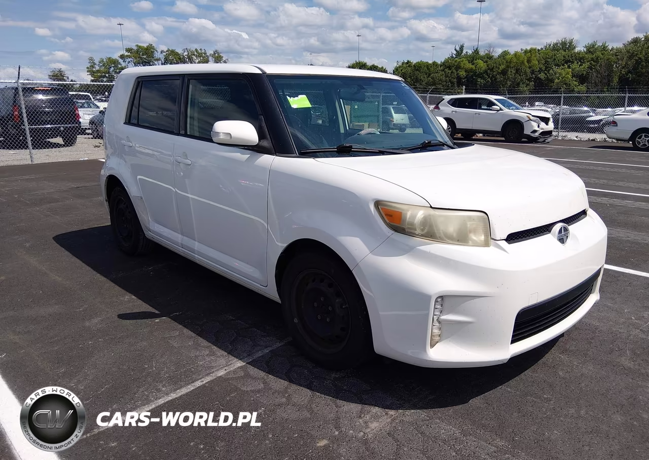 2014 Scion Xb – zdjęcie 1 z 16