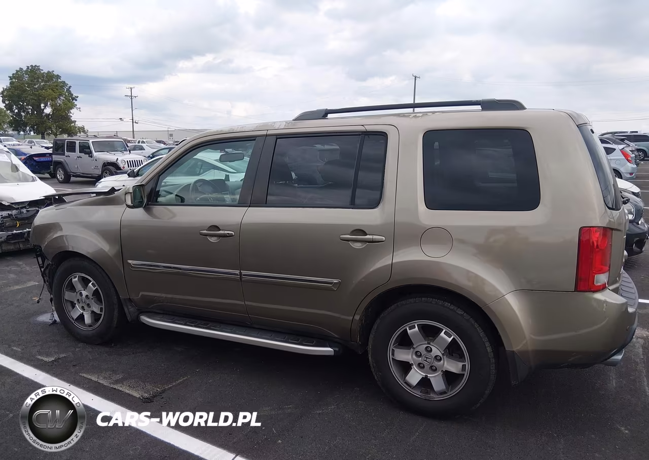2011 Honda Pilot Touring VIN:5FNYF4H98BB008928 - 15
