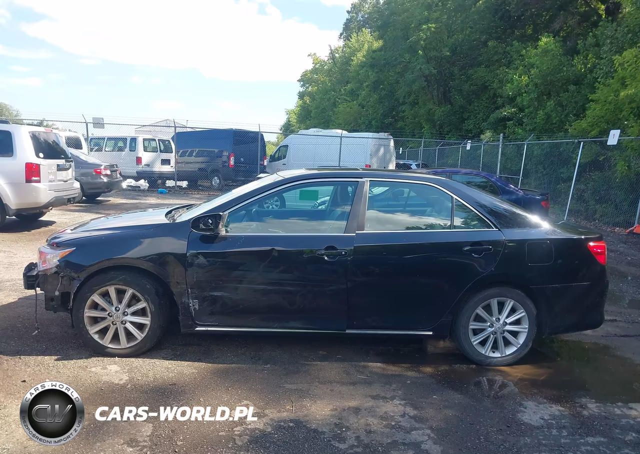 2013 Toyota Camry Xle V6 VIN:4T1BK1FK6DU531912 - 15