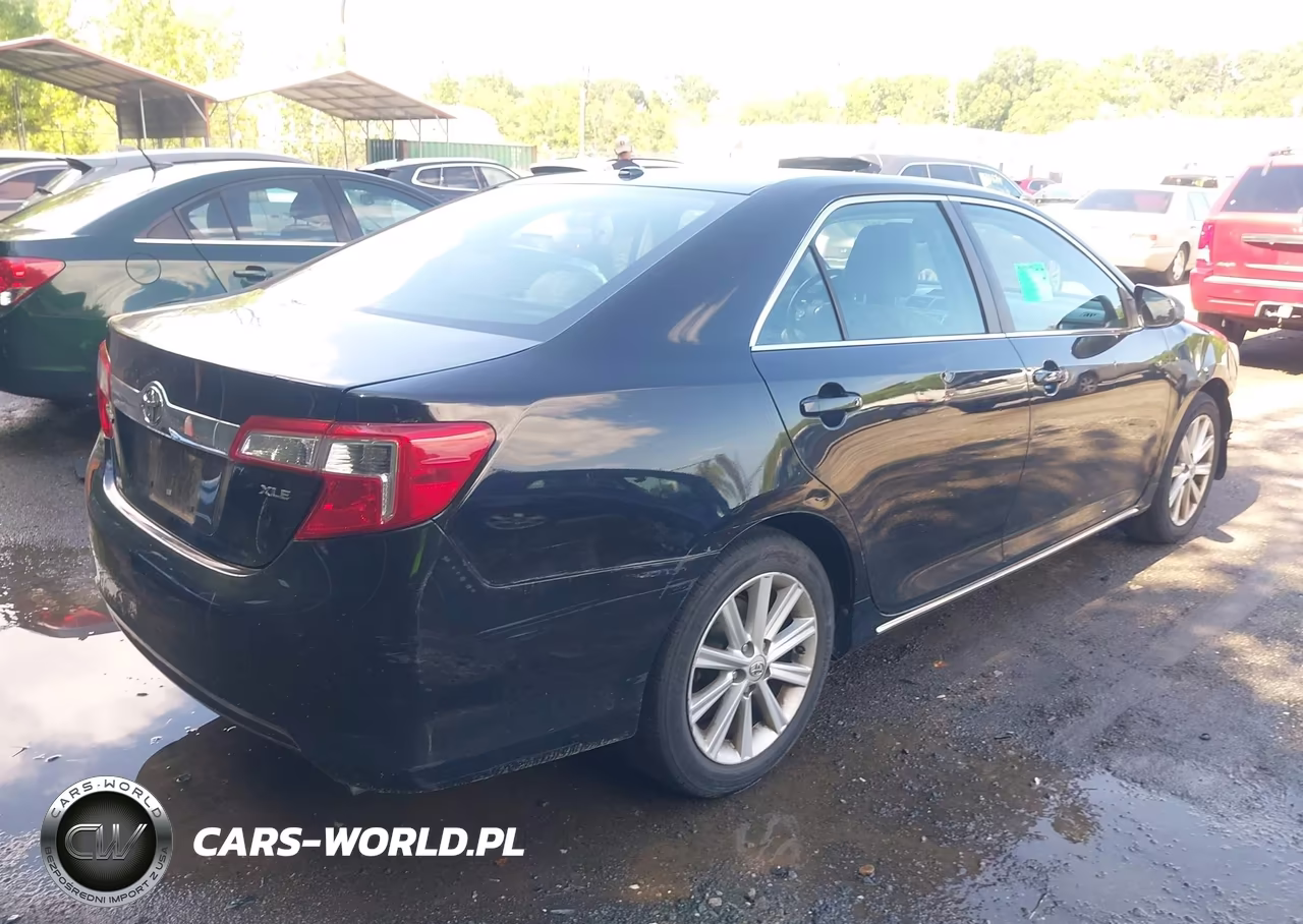 2013 Toyota Camry Xle V6 VIN:4T1BK1FK6DU531912 - 4