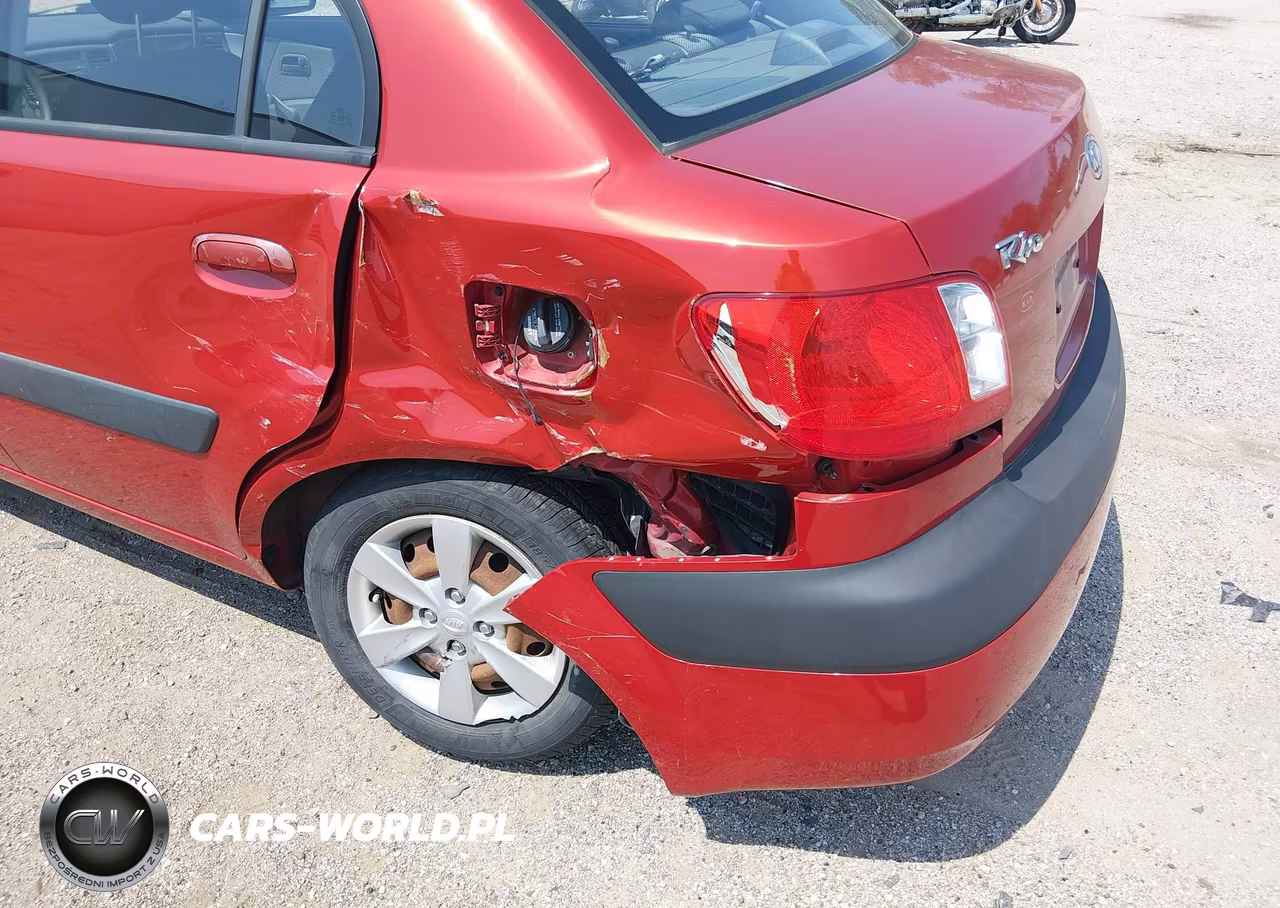 2009 Kia Rio Lx VIN:KNADE223996536815 - 12