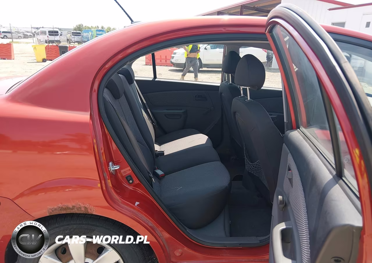 2009 Kia Rio Lx VIN:KNADE223996536815 - 8