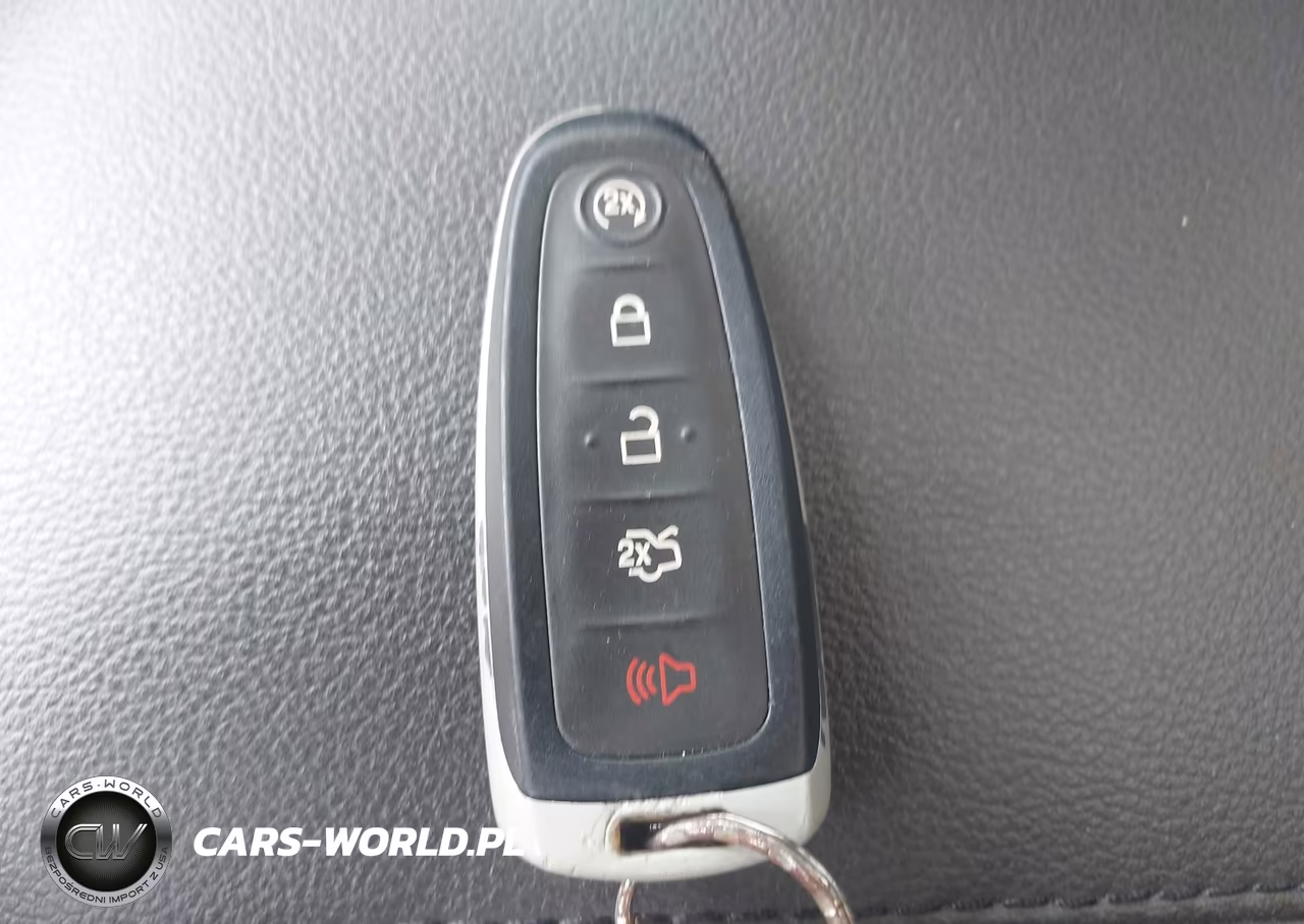 2015 Ford C-Max Hybrid Sel VIN:1FADP5BU4FL105115 - 11