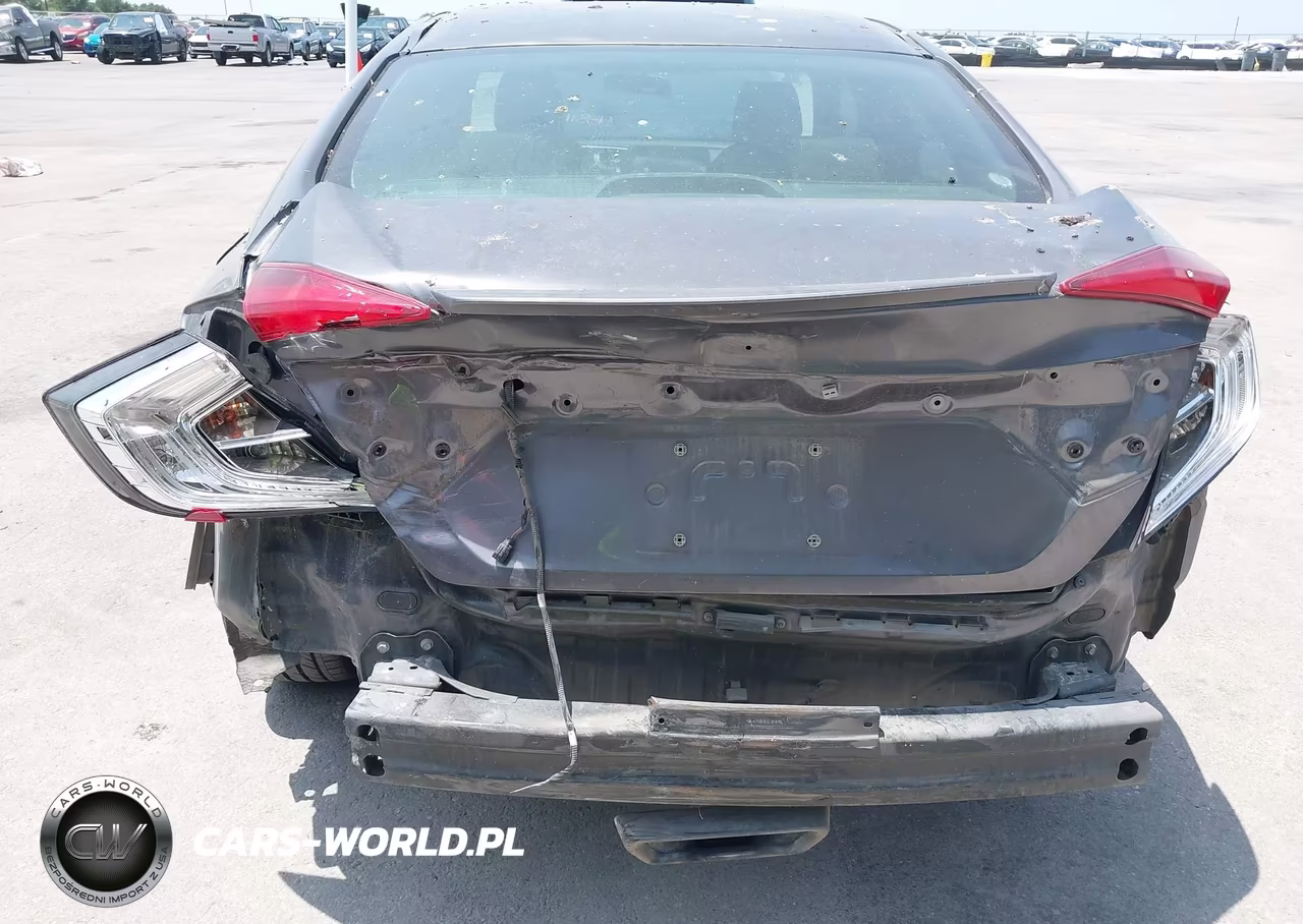 2019 Honda Civic Sport VIN:19XFC2F80KE004022 - 6
