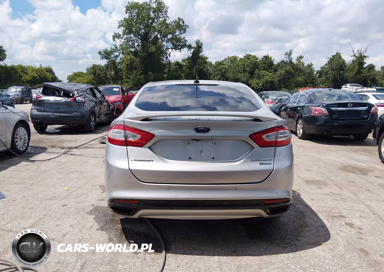 2015 Ford Fusion Titanium VIN:3FA6P0K9XFR297875 - 16