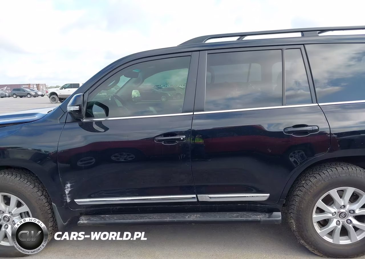 2018 Toyota Land Cruiser V8 VIN:JTMCY7AJ7J4064567 - 15