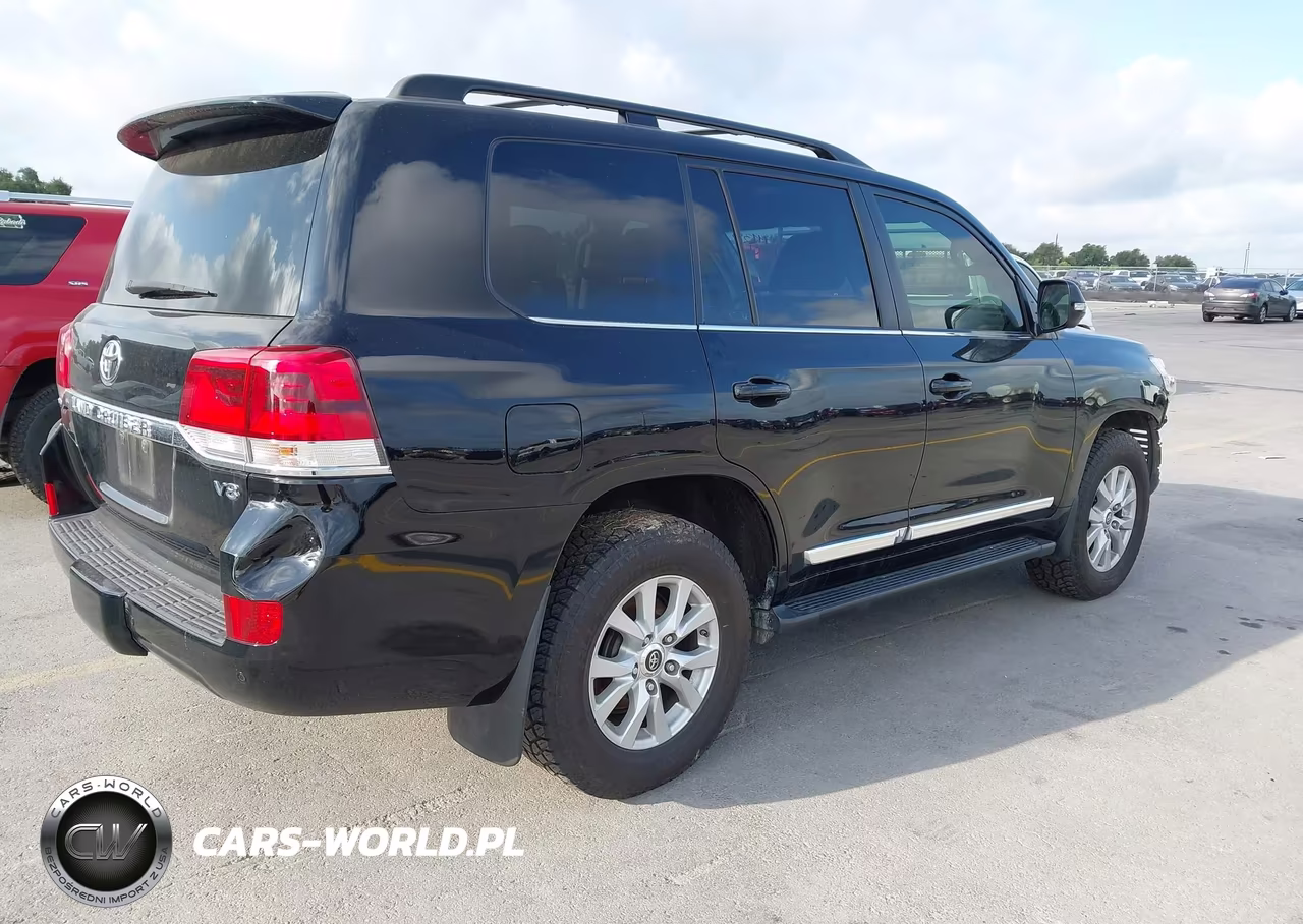 2018 Toyota Land Cruiser V8 VIN:JTMCY7AJ7J4064567 - 4