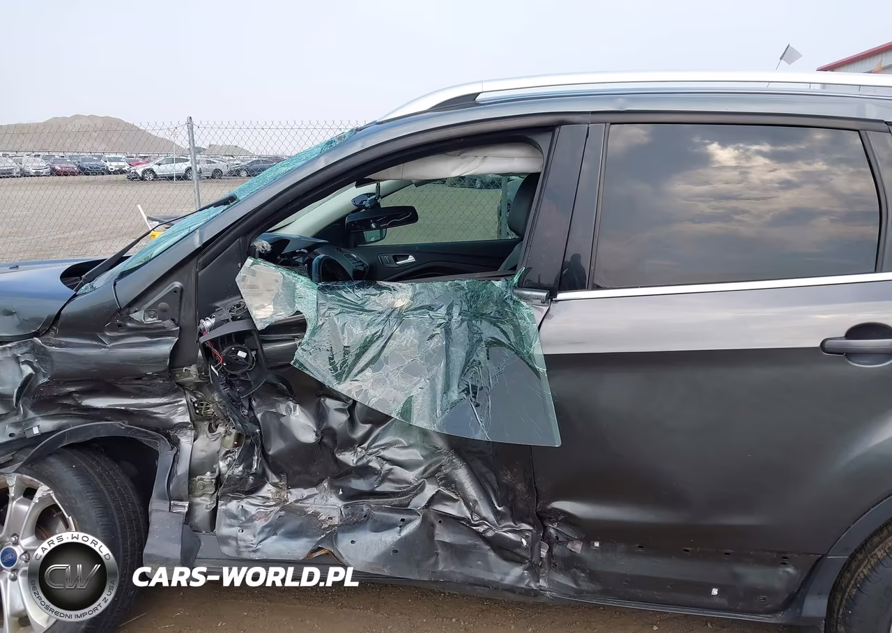 2016 Ford Escape Titanium VIN:1FMCU9J90GUC27061 - 20