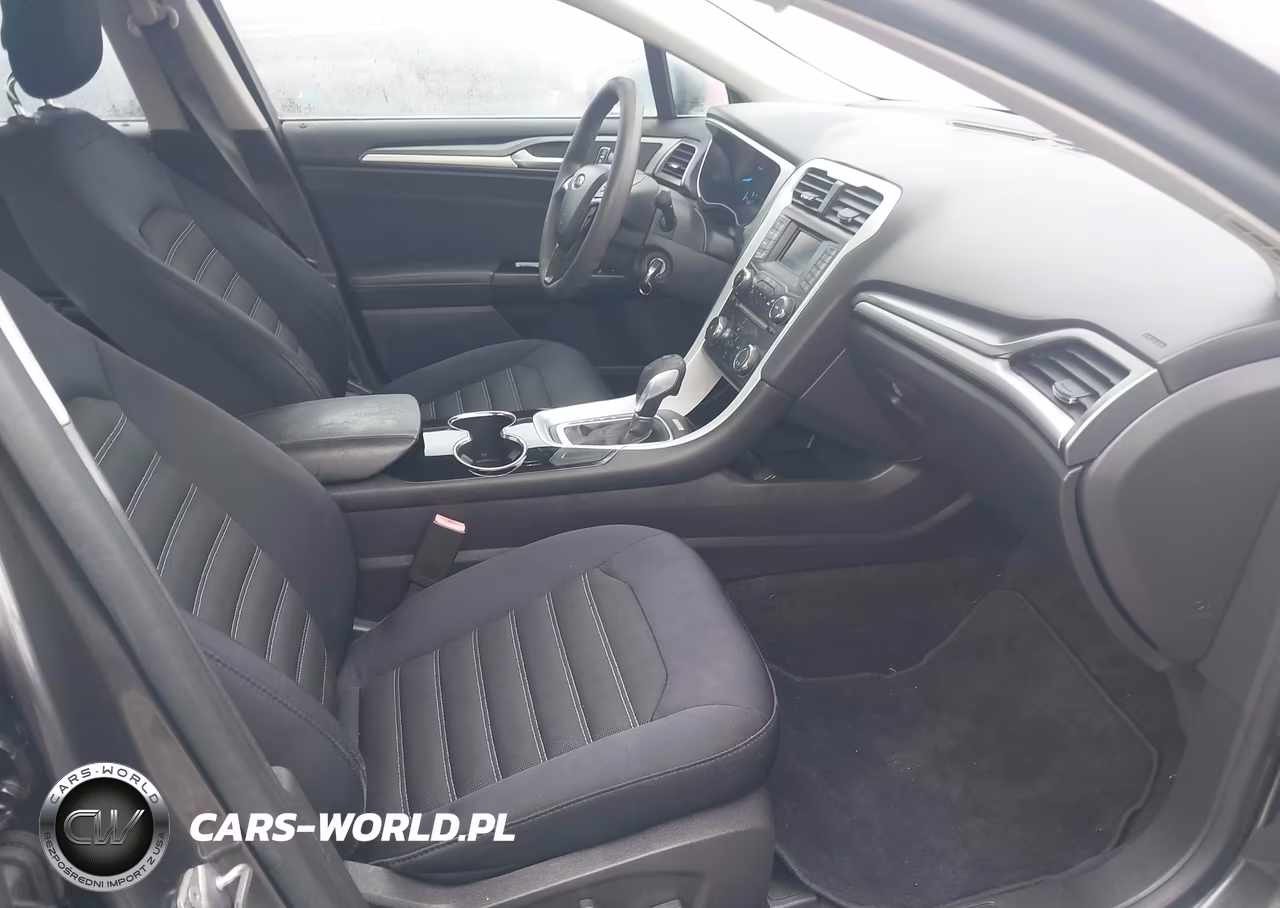 2015 Ford Fusion Se VIN:1FA6P0H79F5107573 - 5