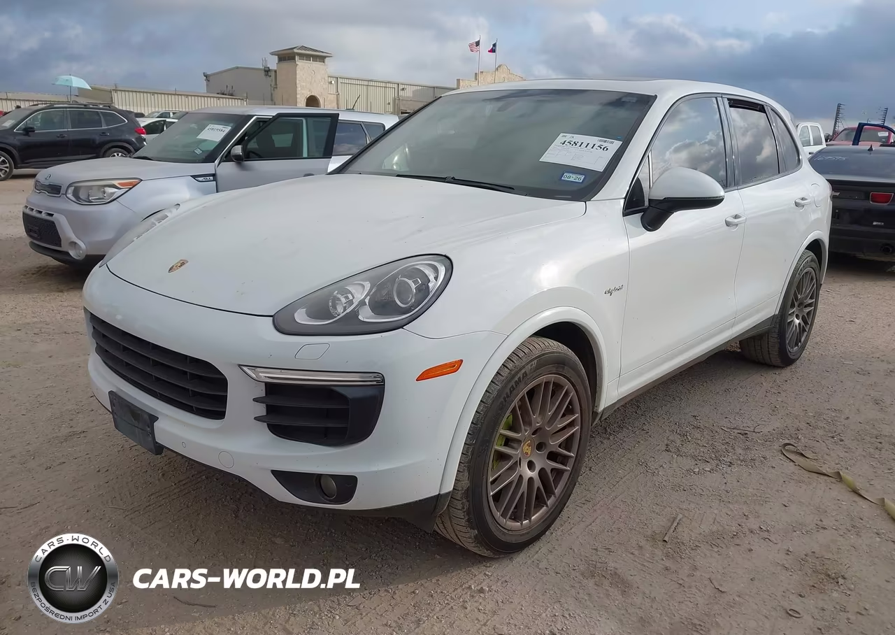 2017 Porsche Cayenne E-Hybrid S Platinum Edition VIN:WP1AE2A24HLA75505 - 2