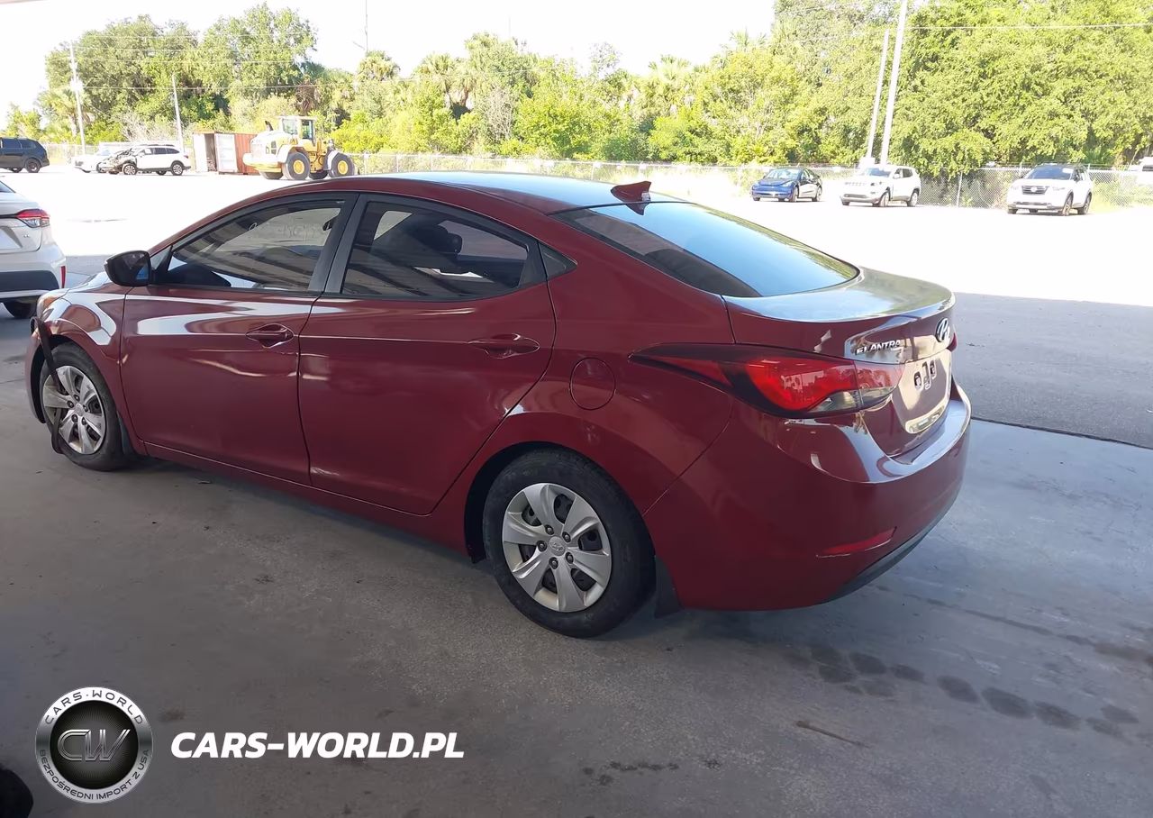 2016 Hyundai Elantra Se VIN:5NPDH4AE7GH732053 - 3