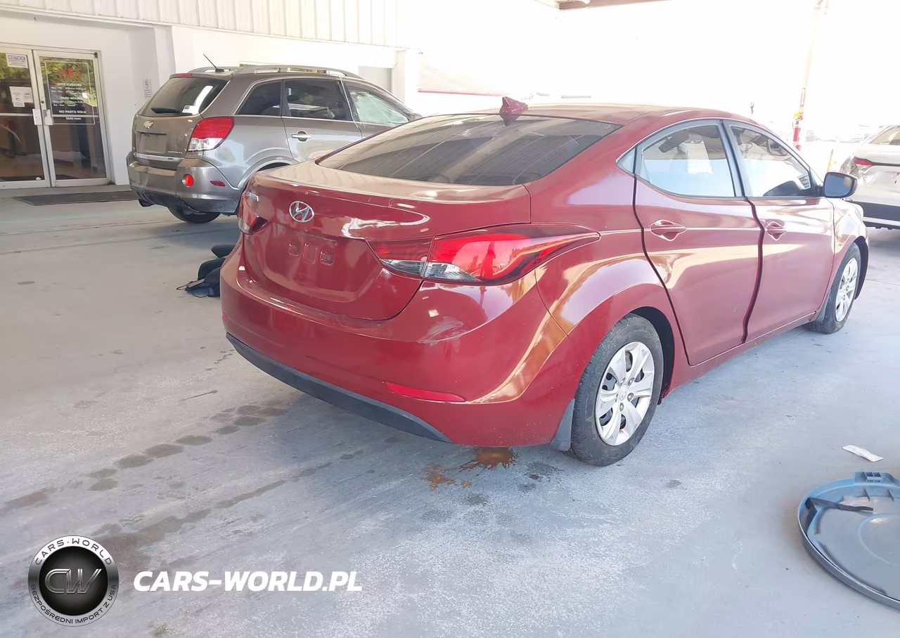 2016 Hyundai Elantra Se VIN:5NPDH4AE7GH732053 - 4