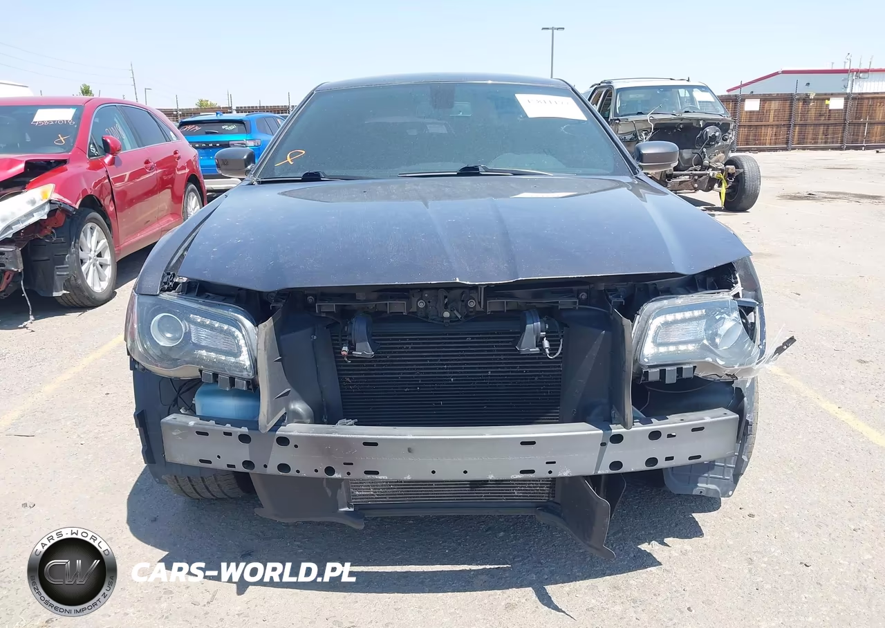 2021 Chrysler 300 300S VIN:2C3CCABG4MH545645 - 12