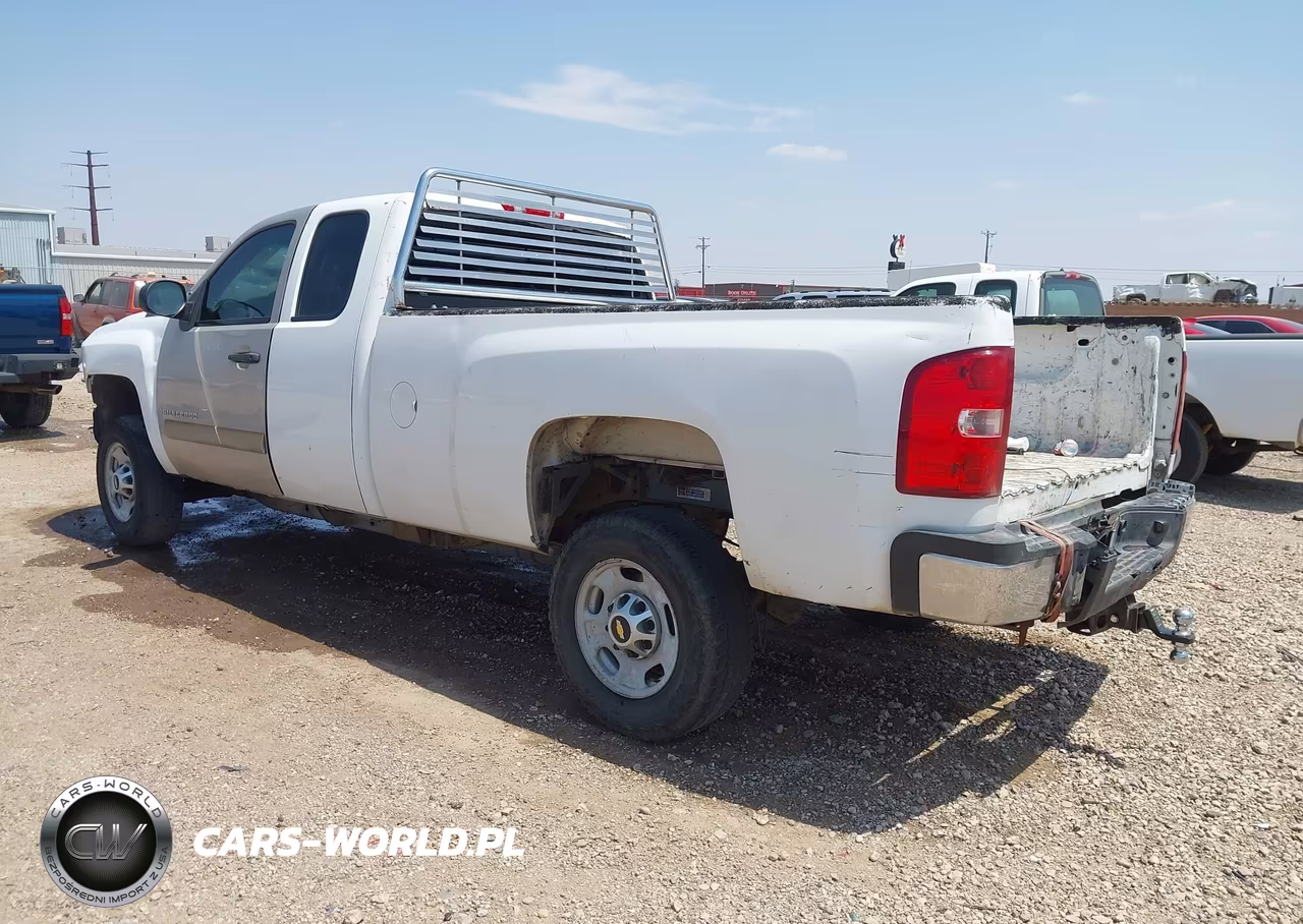 2011 Chevrolet Silverado 2500Hd Work Truck VIN:1GC2CVCG3BZ460287 - 3