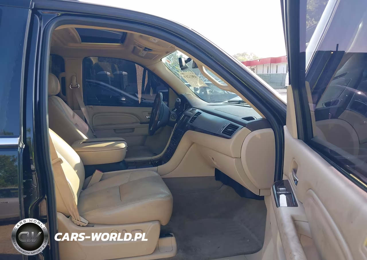 2011 Cadillac Escalade Esv Premium VIN:1GYS4JEF4BR132851 - 5