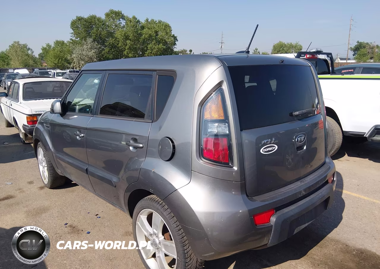 2011 Kia Soul ! VIN:KNDJT2A22B7201108 - 3
