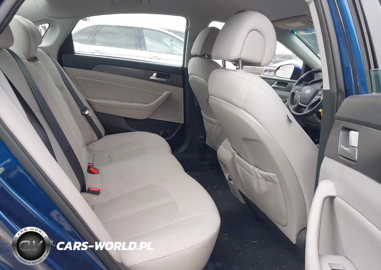 2016 Hyundai Sonata Sport VIN:5NPE34AF4GH343026 - 8