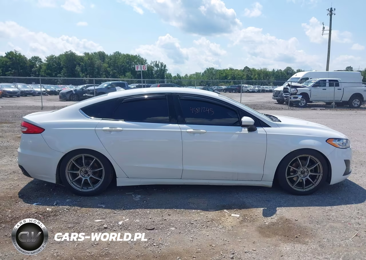 2020 Ford Fusion Se VIN:3FA6P0T92LR166904 - 13
