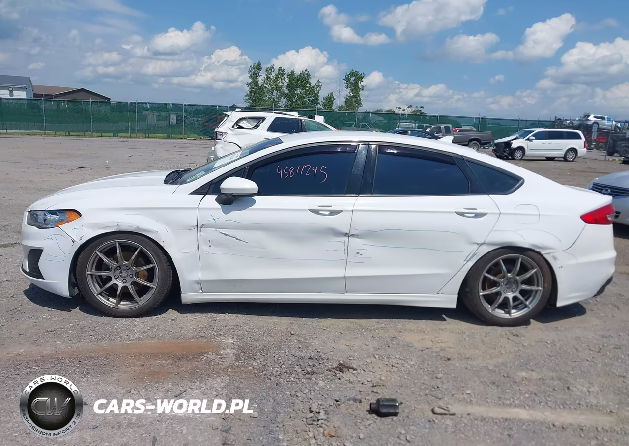 2020 Ford Fusion Se VIN:3FA6P0T92LR166904 - 14
