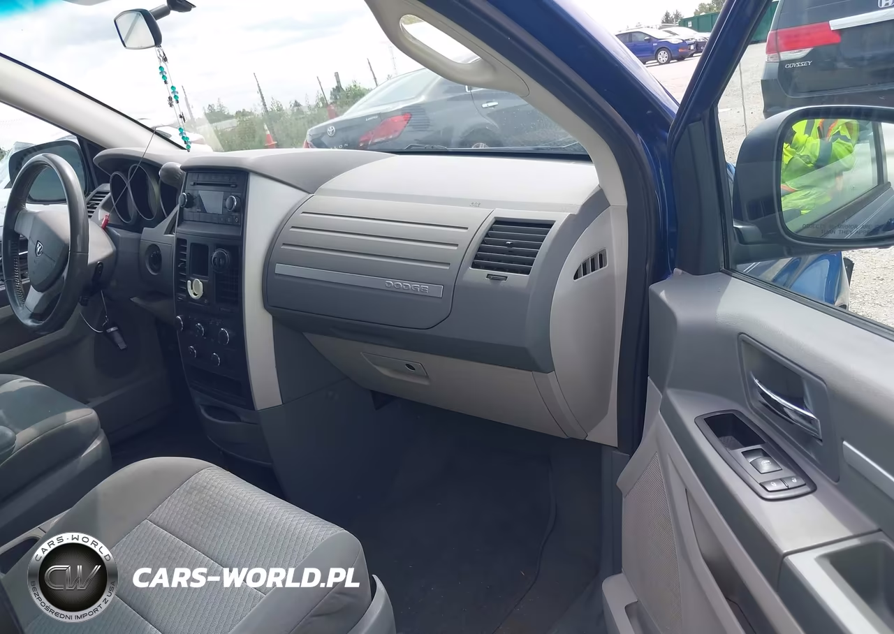 2010 Dodge Grand Caravan Hero VIN:2D4RN3D15AR390150 - 5
