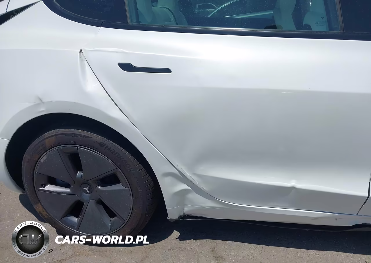 2023 Tesla Model 3 Rear-Wheel Drive VIN:5YJ3E1EAXPF489718 - 19