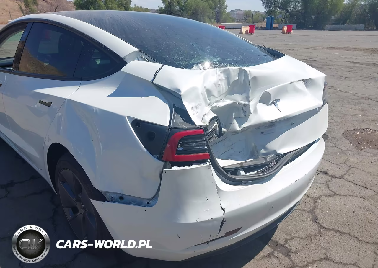 2023 Tesla Model 3 Rear-Wheel Drive VIN:5YJ3E1EAXPF489718 - 6
