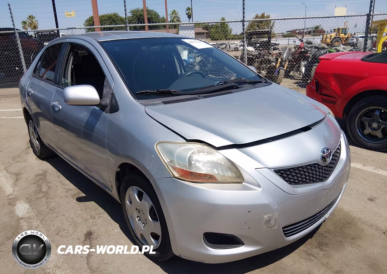 2012 Toyota Yaris