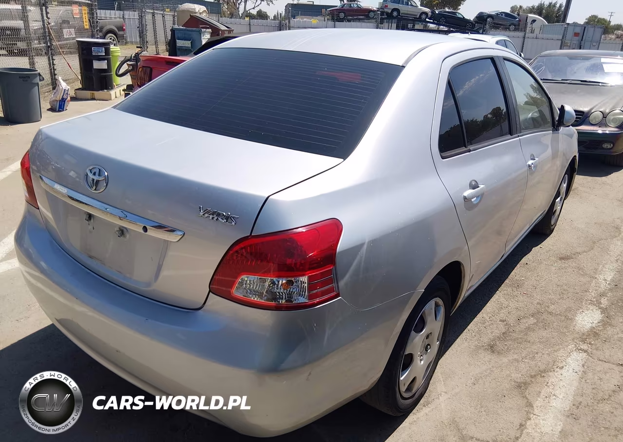 2012 Toyota Yaris VIN:JTDBT4K35CL030385 - 4