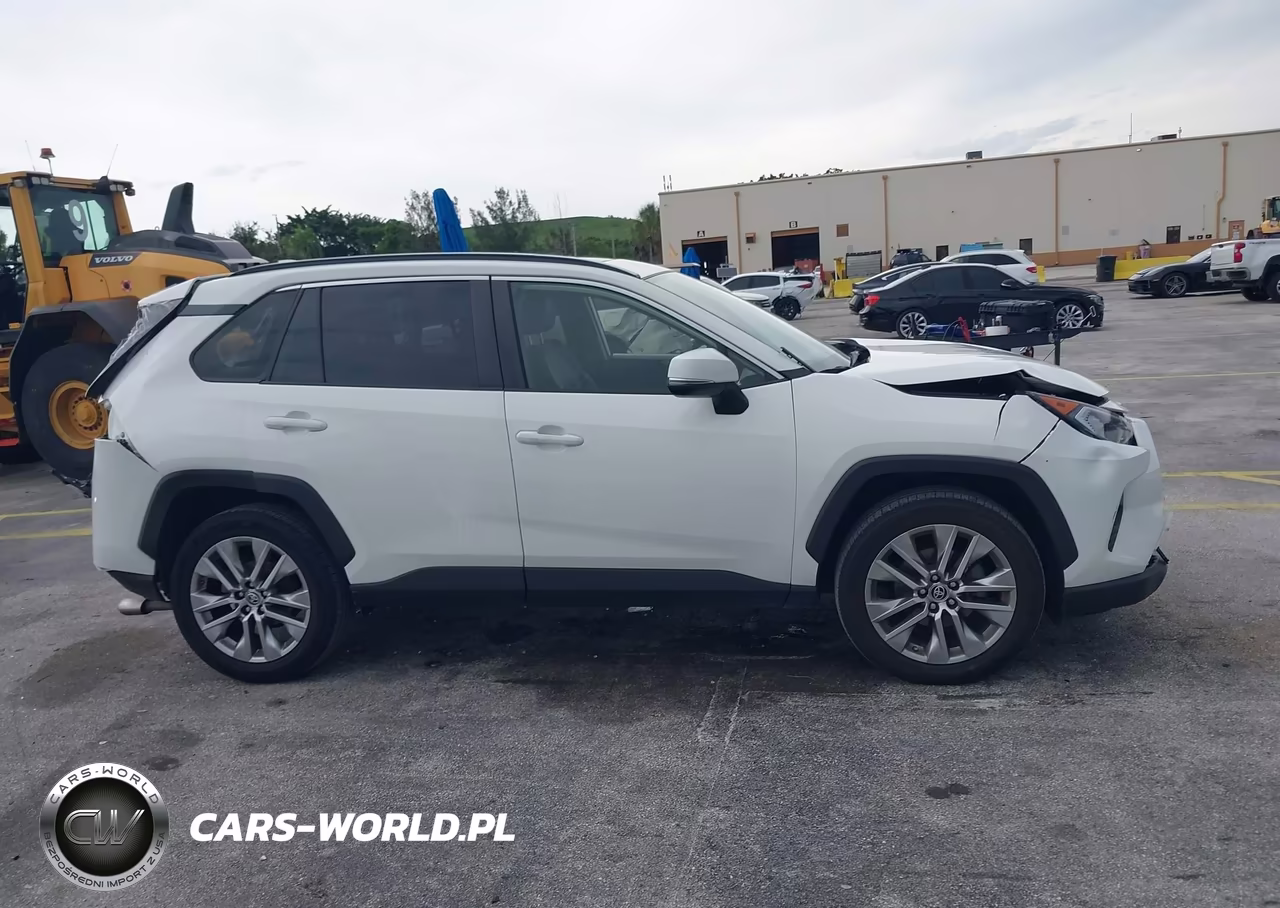 2019 Toyota Rav4 Xle Premium VIN:JTMC1RFV4KD516469 - 13
