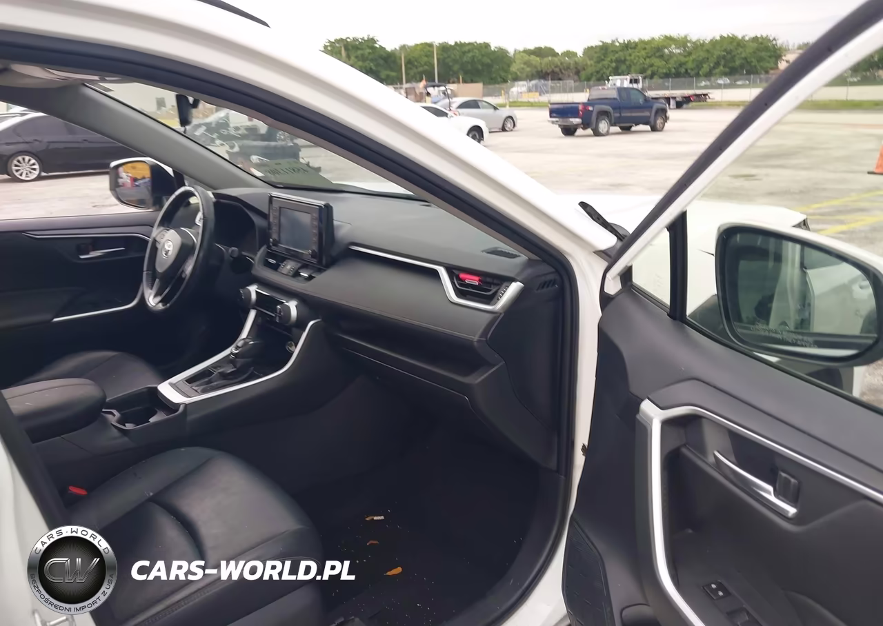 2019 Toyota Rav4 Xle Premium VIN:JTMC1RFV4KD516469 - 5