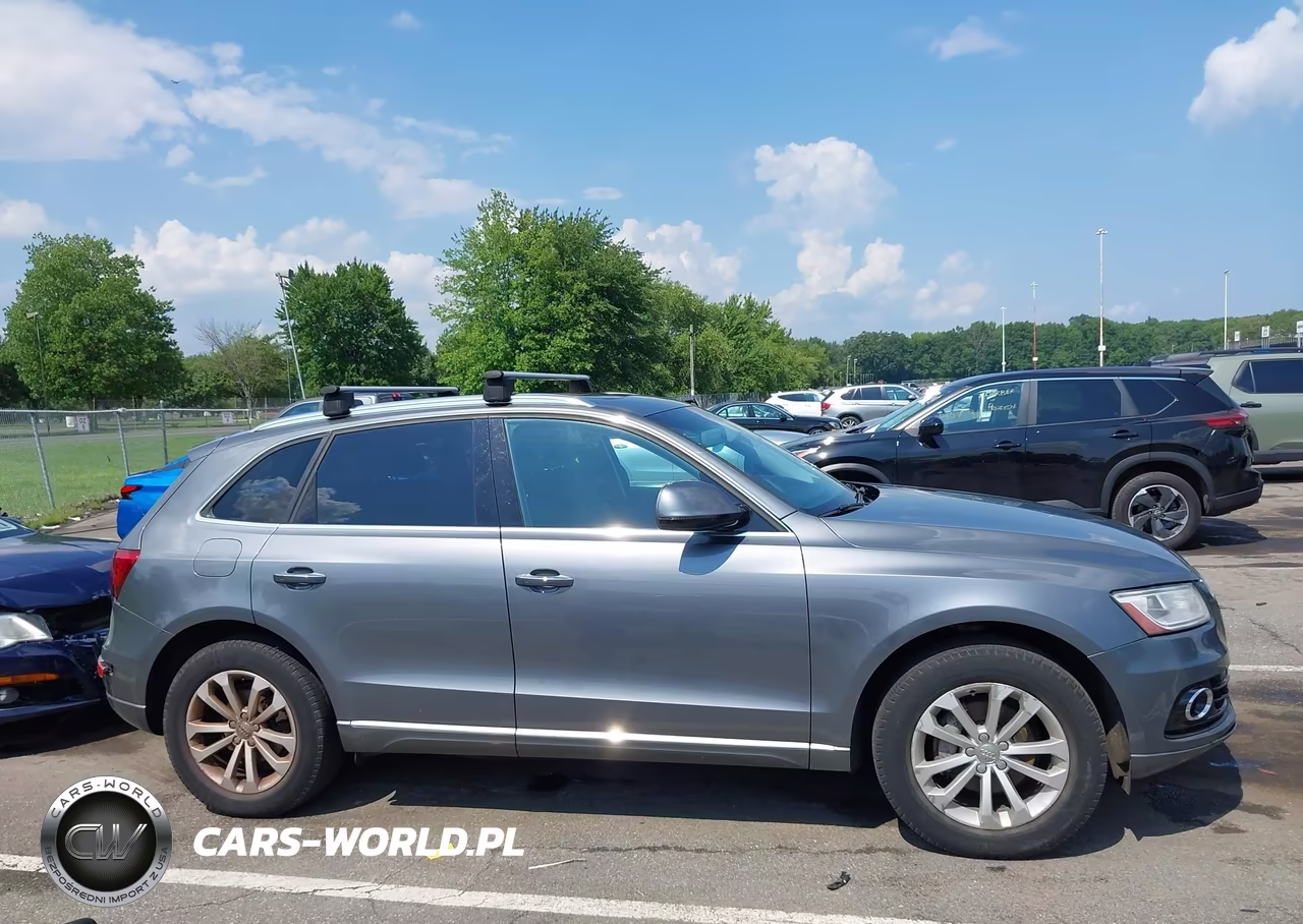 2015 Audi Q5 2.0T Premium VIN:WA1CFAFP9FA094818 - 13