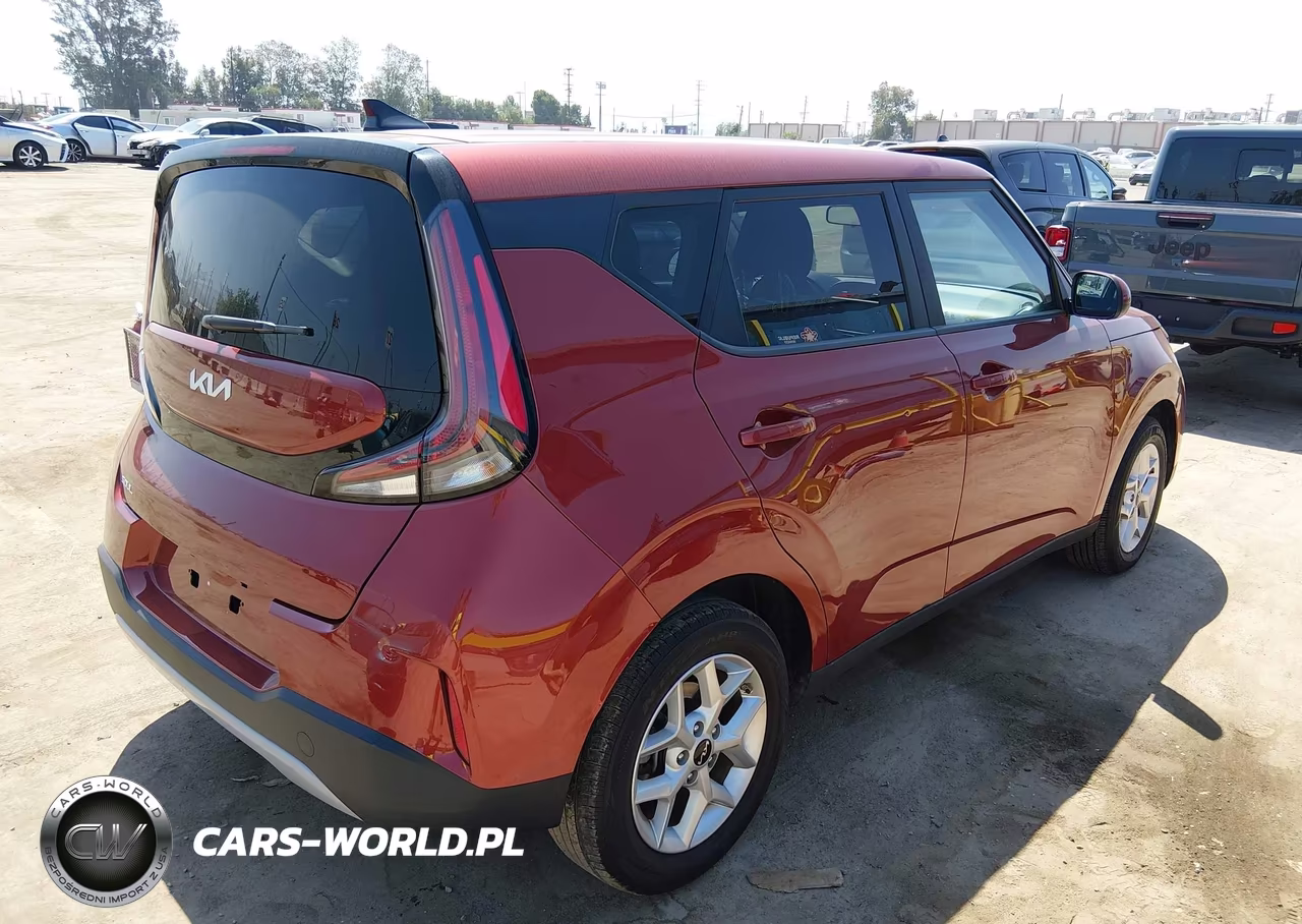 2024 Kia Soul Lx, S VIN:KNDJ23AU8R7899065 - 4