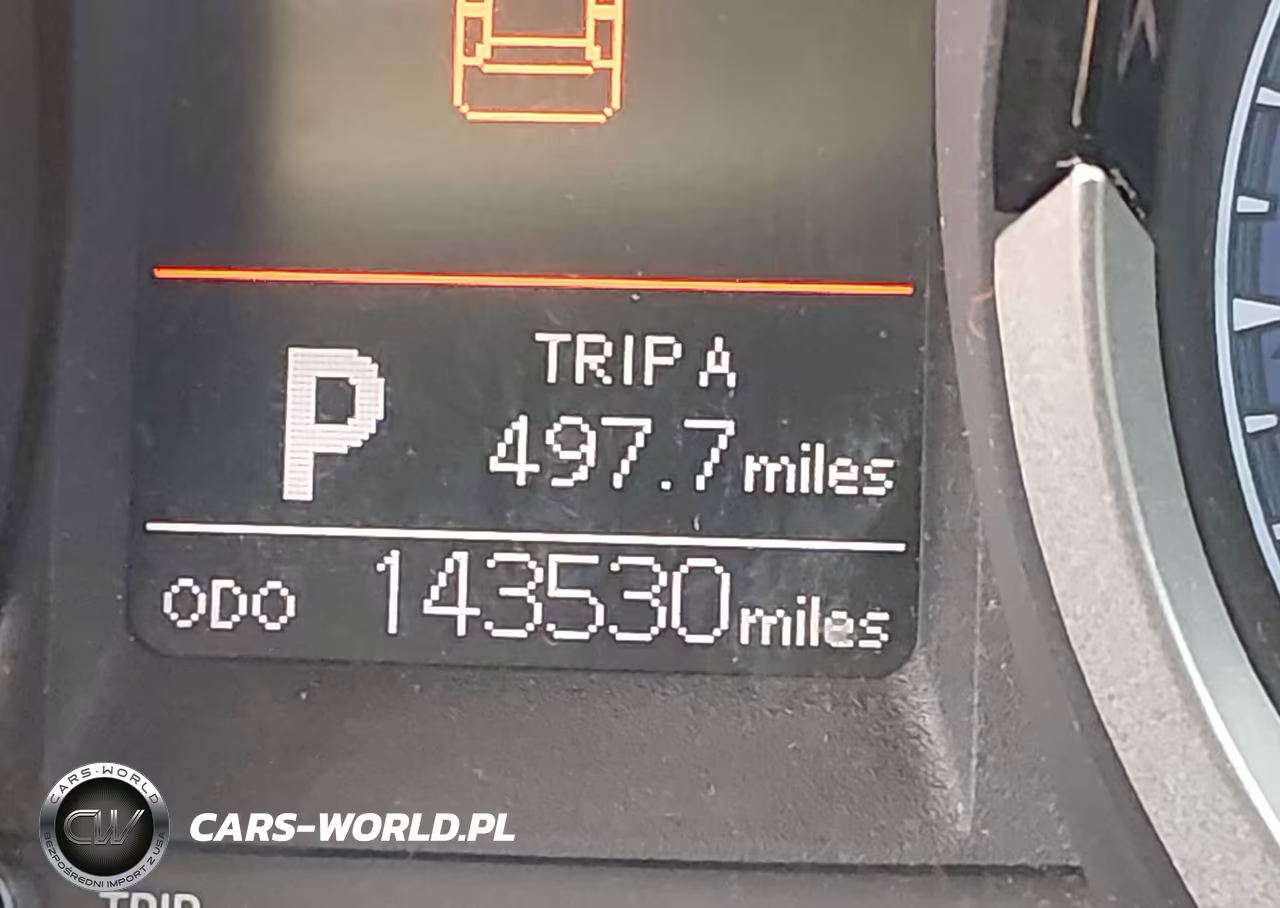 2016 Toyota Corolla S Plus VIN:5YFBURHE1GP475805 - 15