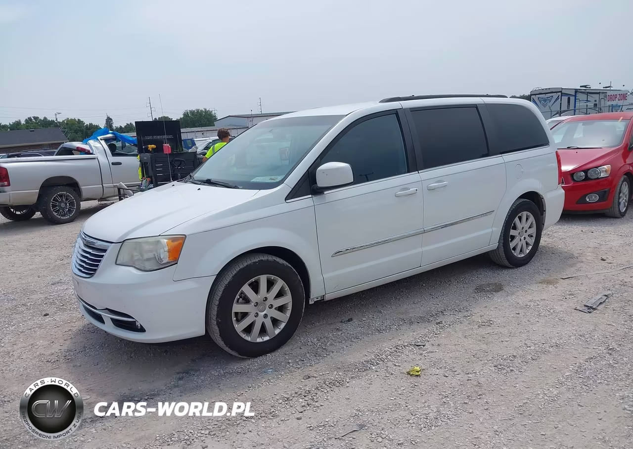 2015 Chrysler Town & Country Touring VIN:2C4RC1BG2FR655113 - 2