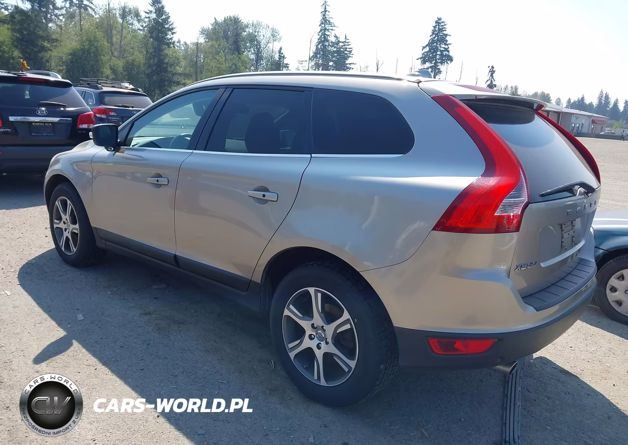 2011 Volvo Xc60 T6 VIN:YV4902DZ8B2209924 - 3