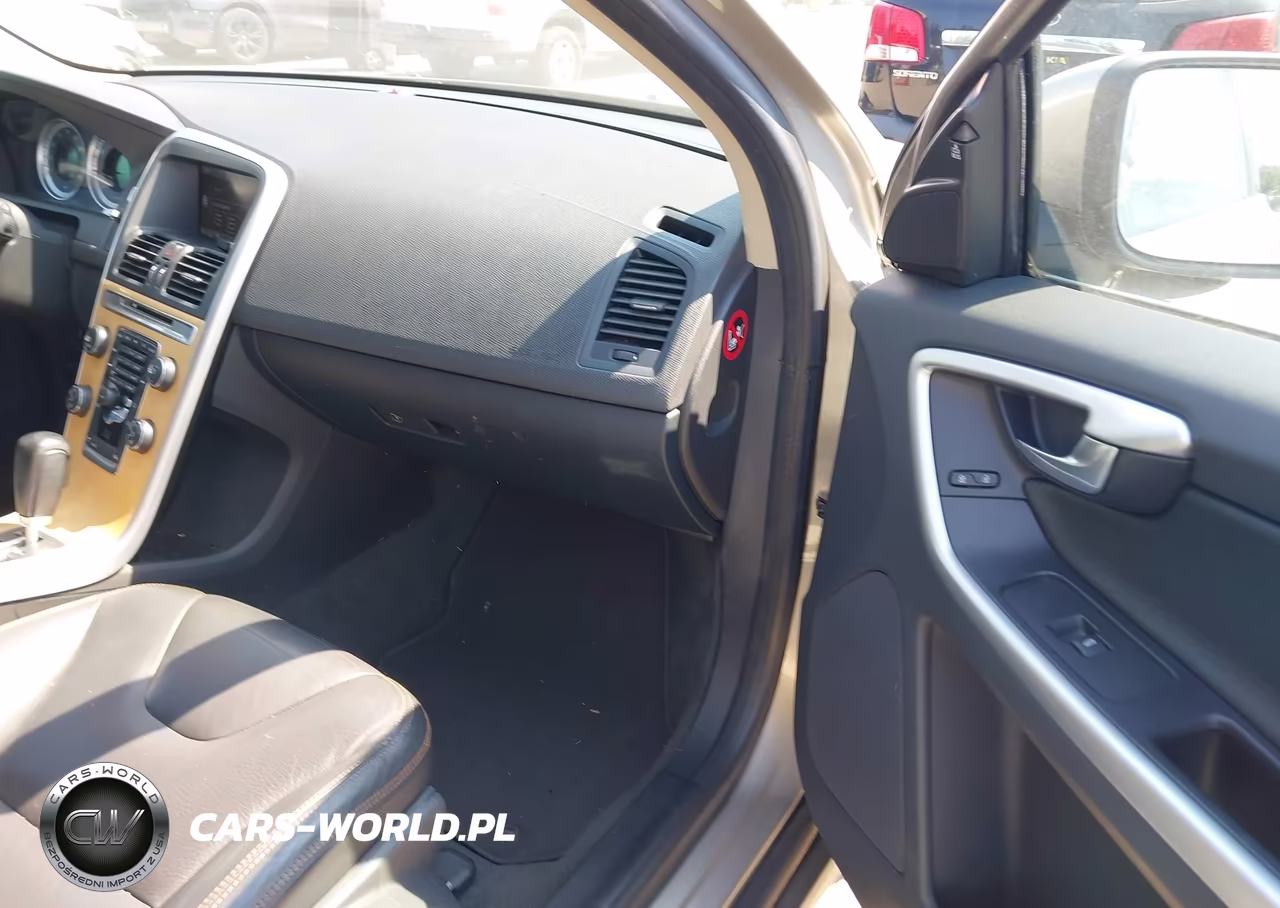 2011 Volvo Xc60 T6 VIN:YV4902DZ8B2209924 - 5