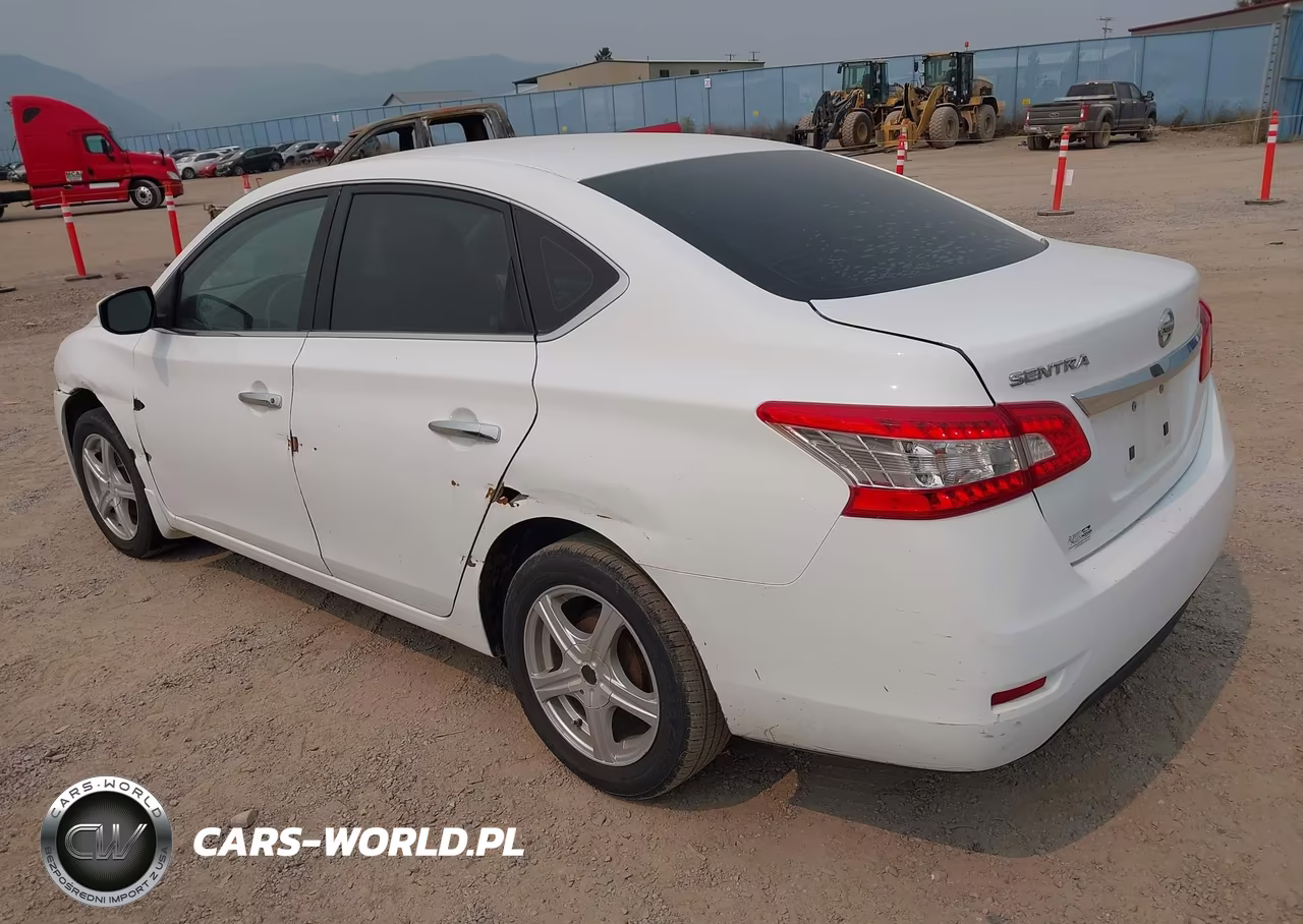 2015 Nissan Sentra S VIN:3N1AB7AP8FY275930 - 3
