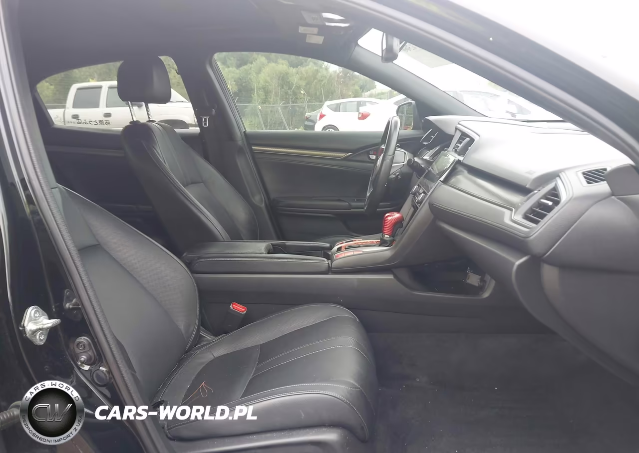 2018 Honda Civic Sport Touring VIN:SHHFK7H99JU416176 - 5