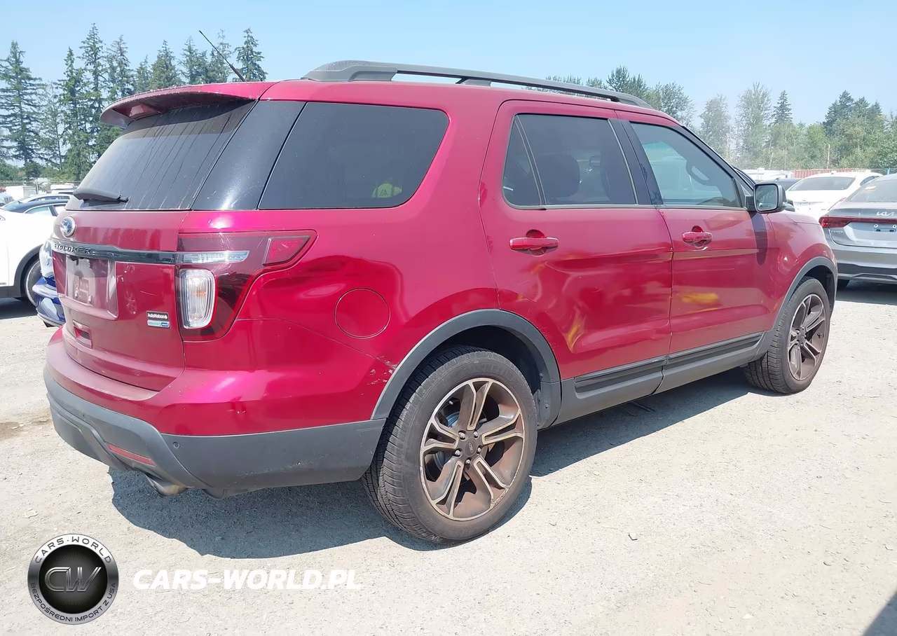 2015 Ford Explorer Sport VIN:1FM5K8GT3FGA54886 - 4