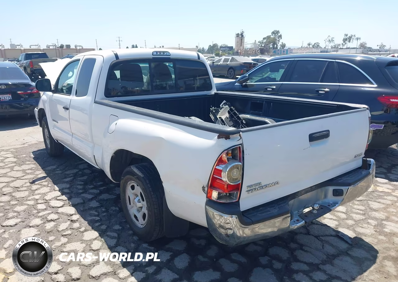 2012 Toyota Tacoma VIN:5TFTX4CN7CX011192 - 3