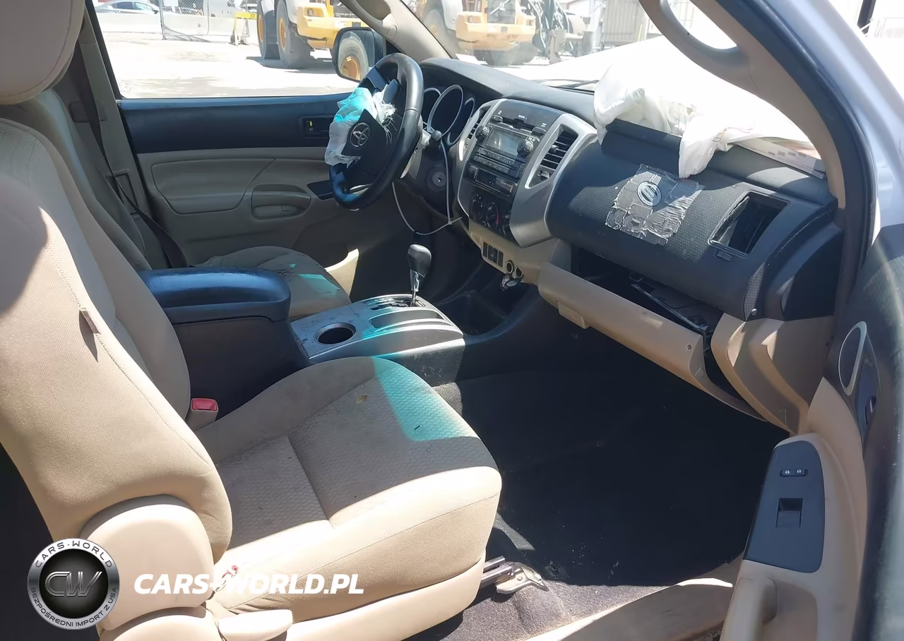 2012 Toyota Tacoma VIN:5TFTX4CN7CX011192 - 5