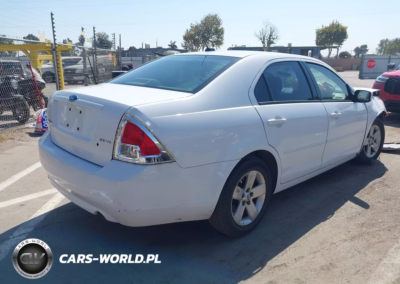 2007 Ford Fusion Se VIN:3FAHP07197R127066 - 4