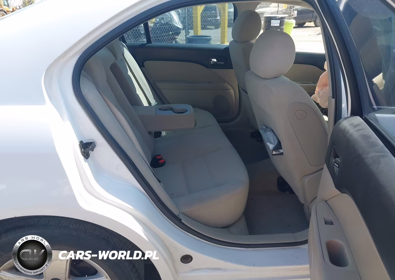2007 Ford Fusion Se VIN:3FAHP07197R127066 - 8
