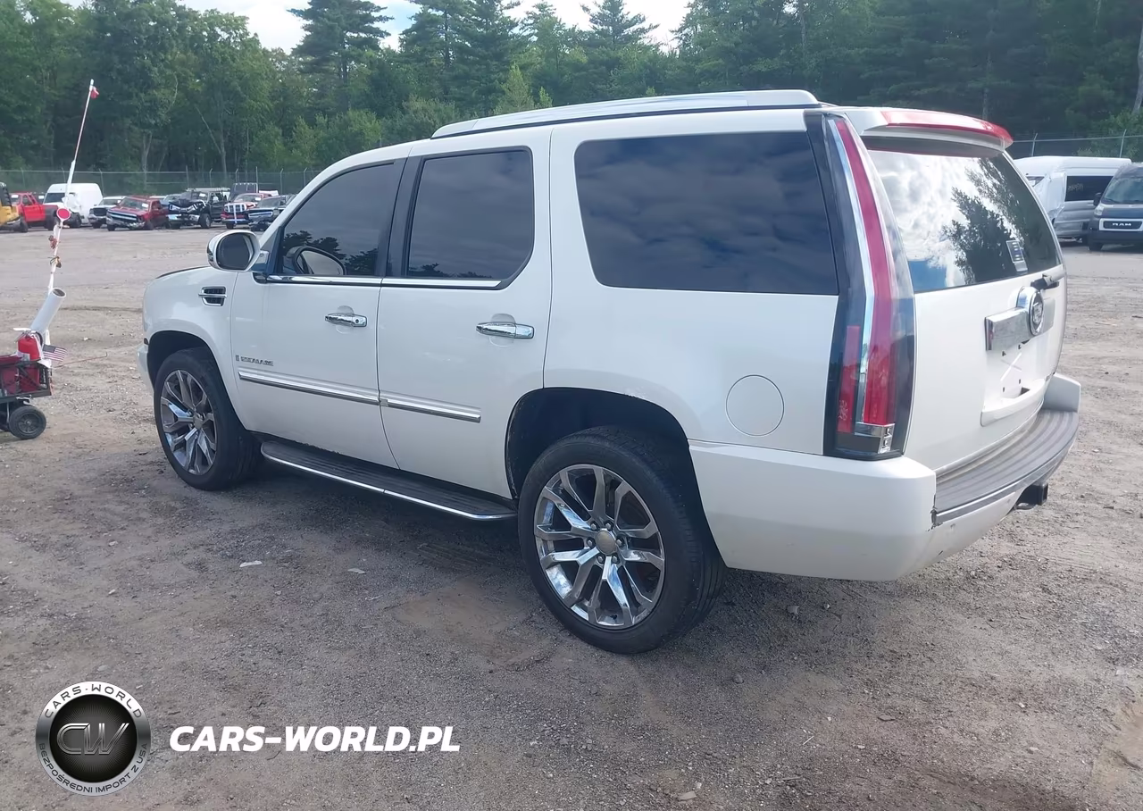 2008 Cadillac Escalade VIN:1GYFK63898R160890 - 3